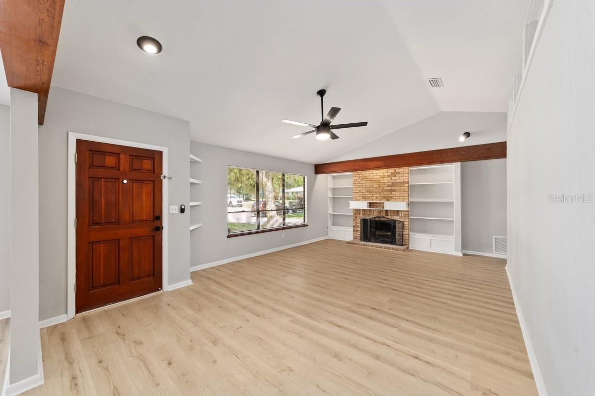 8107 SW 55TH PLACE