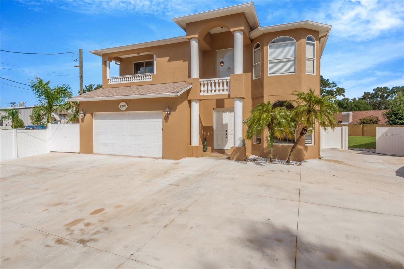10806 PEREZ DRIVE