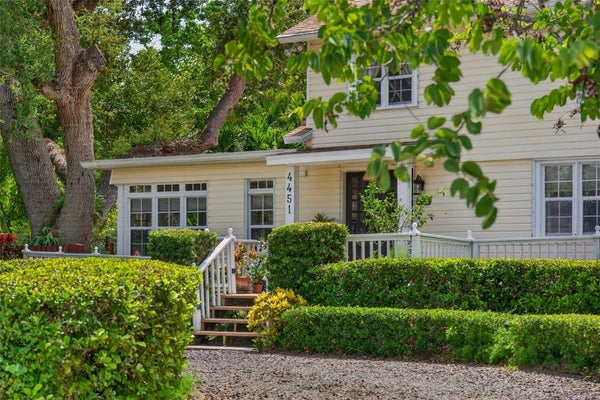 4451 CHARLES LN, SARASOTA, FL 34234 - Image 51fbf94831ed24bea2a19bc52ee5542e/4261410275