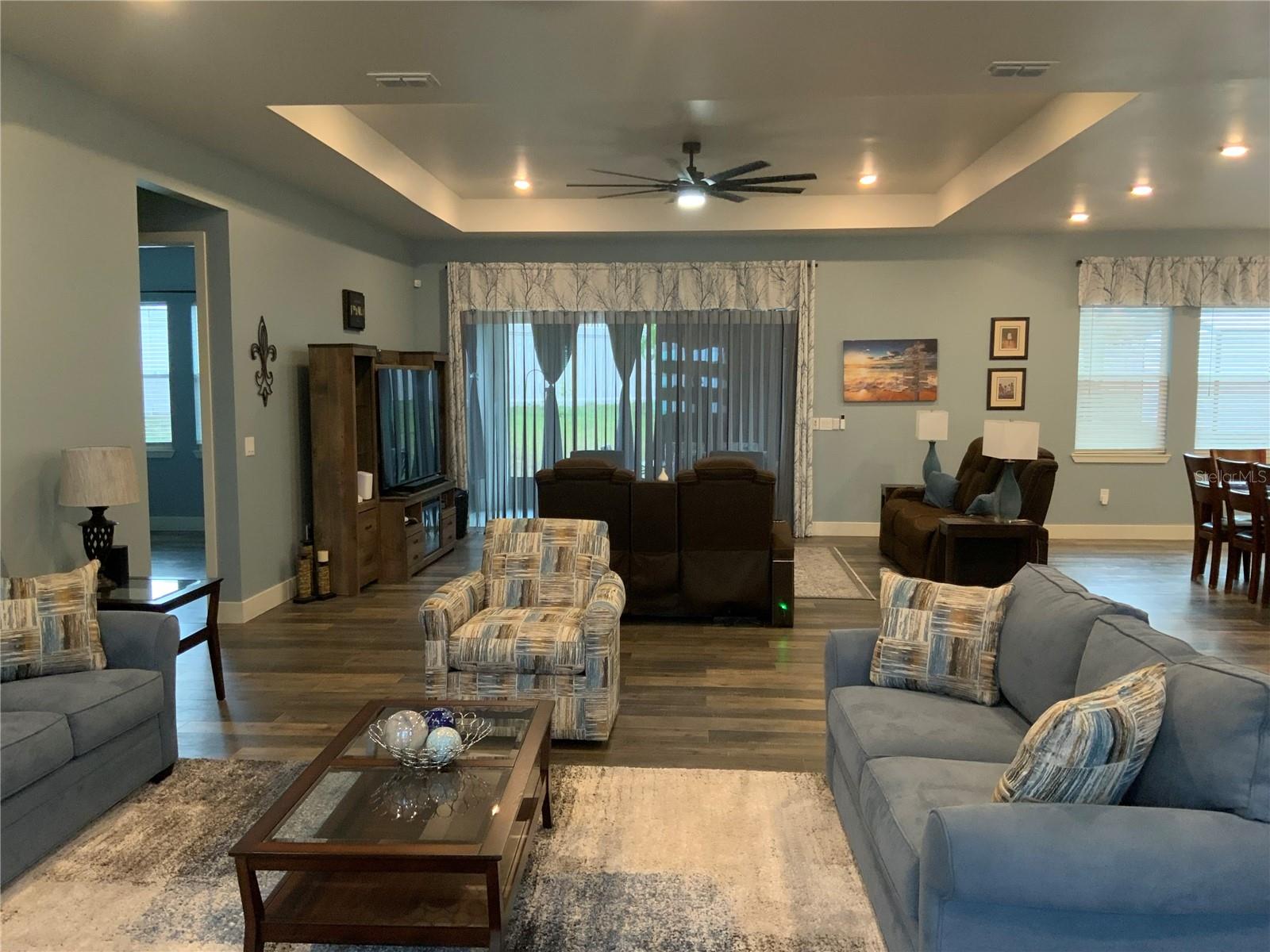 LEESBURG MAJESTIC OAKS SHORES - Residential