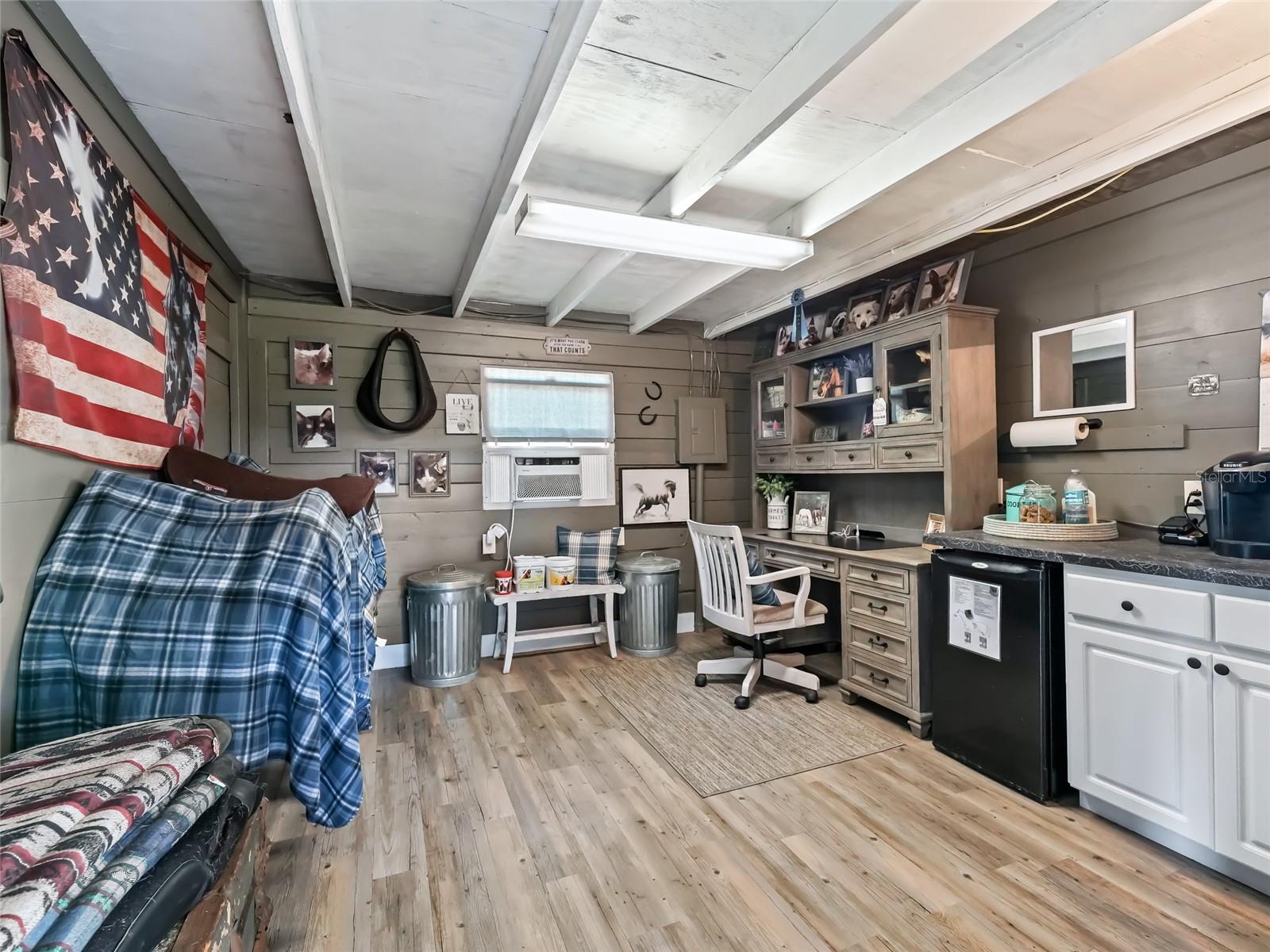 PINE RIDGE UNIT 02 - Residential