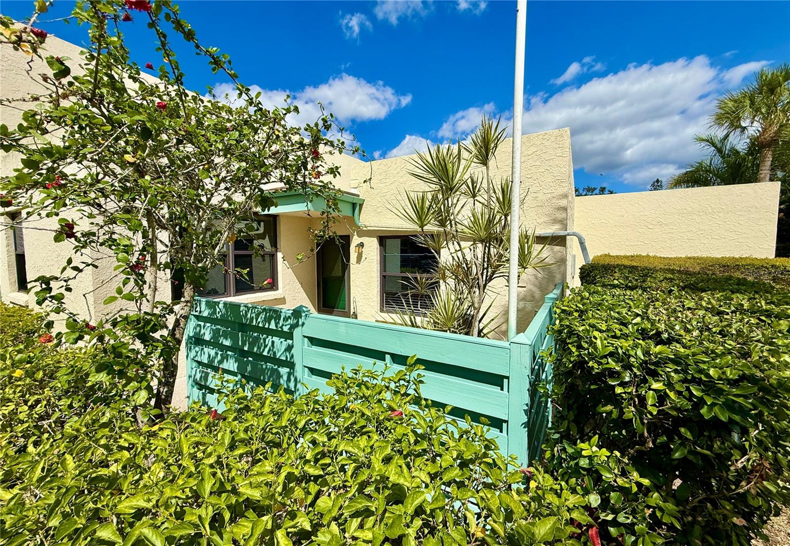 SPRING LAKES III - Residential