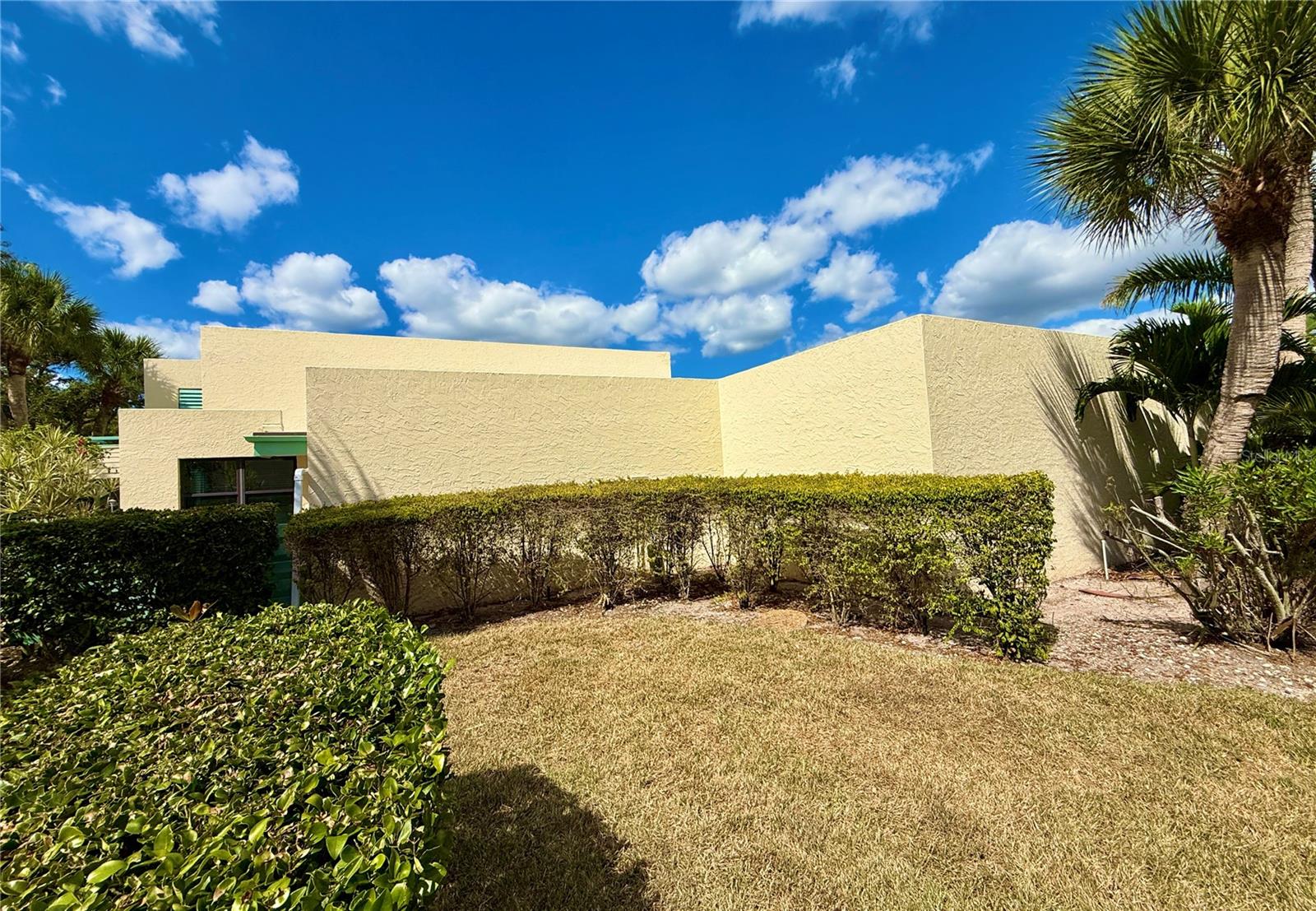 SPRING LAKES III - Residential