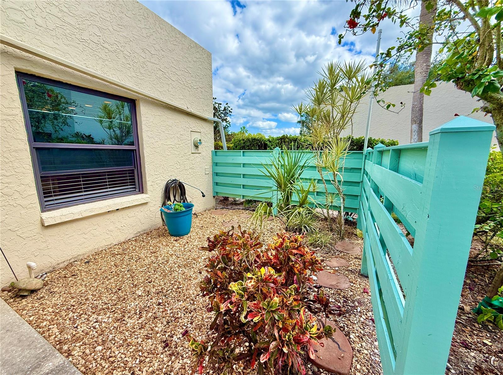 SPRING LAKES III - Residential