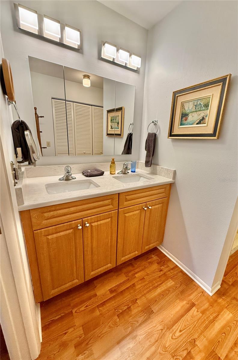 SPRING LAKES III - Residential
