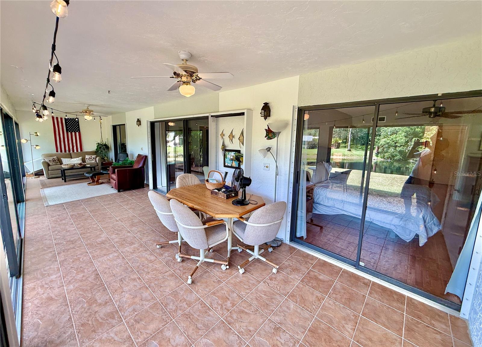 SPRING LAKES III - Residential