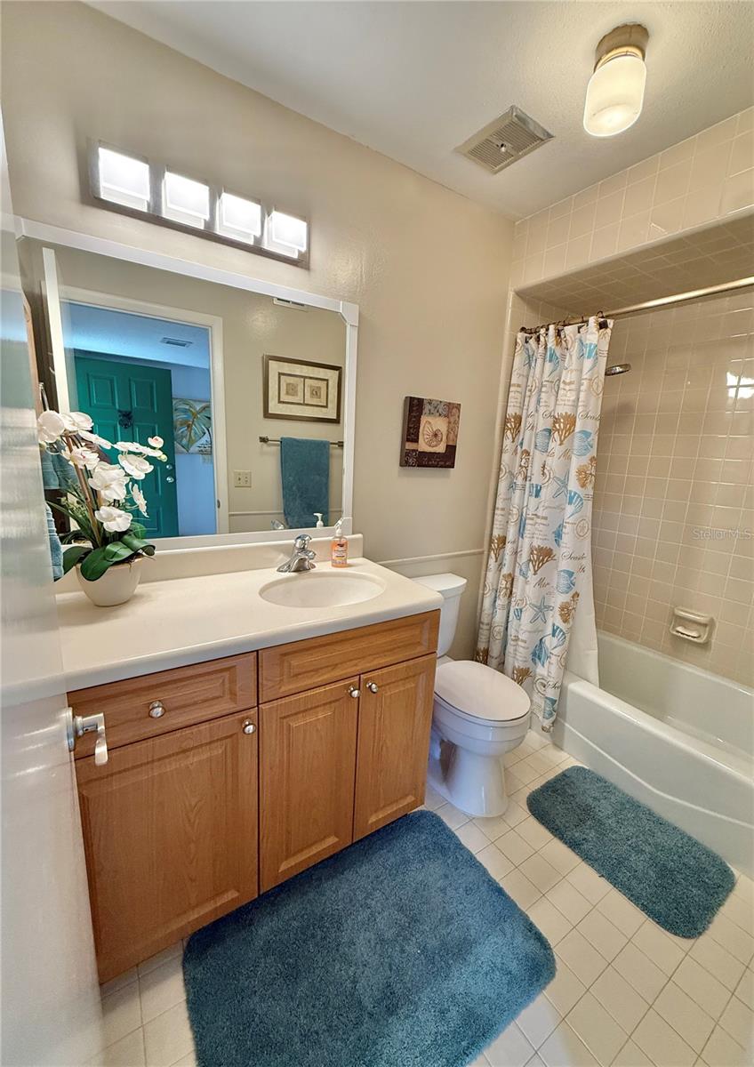 SPRING LAKES III - Residential