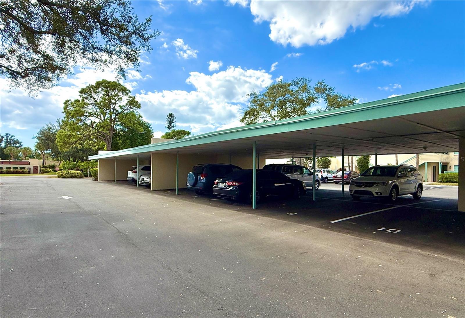 SPRING LAKES III - Residential