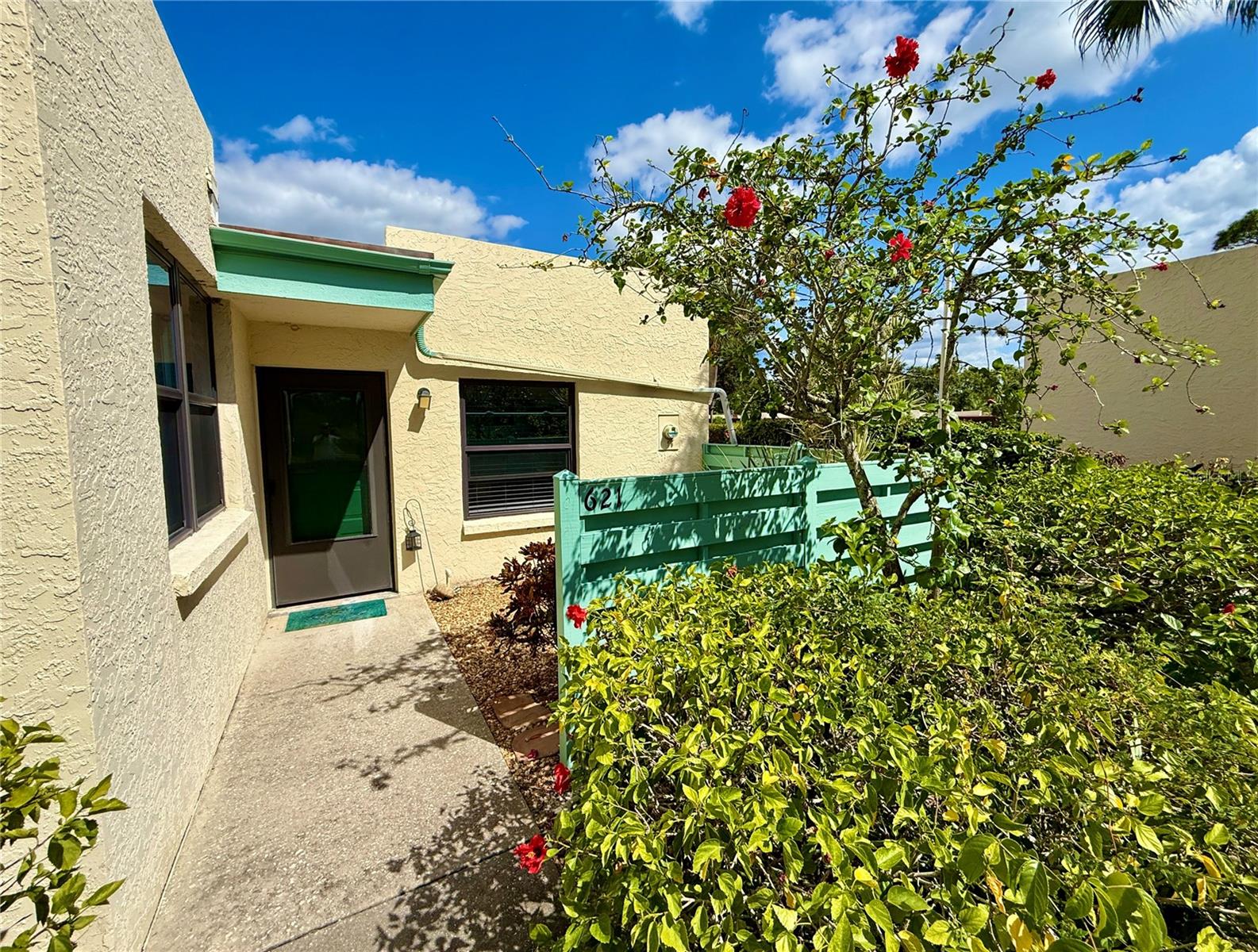 SPRING LAKES III - Residential