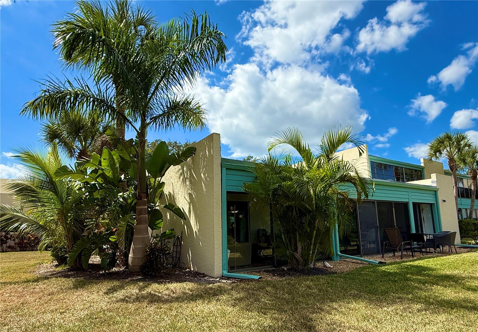 SPRING LAKES III - Residential