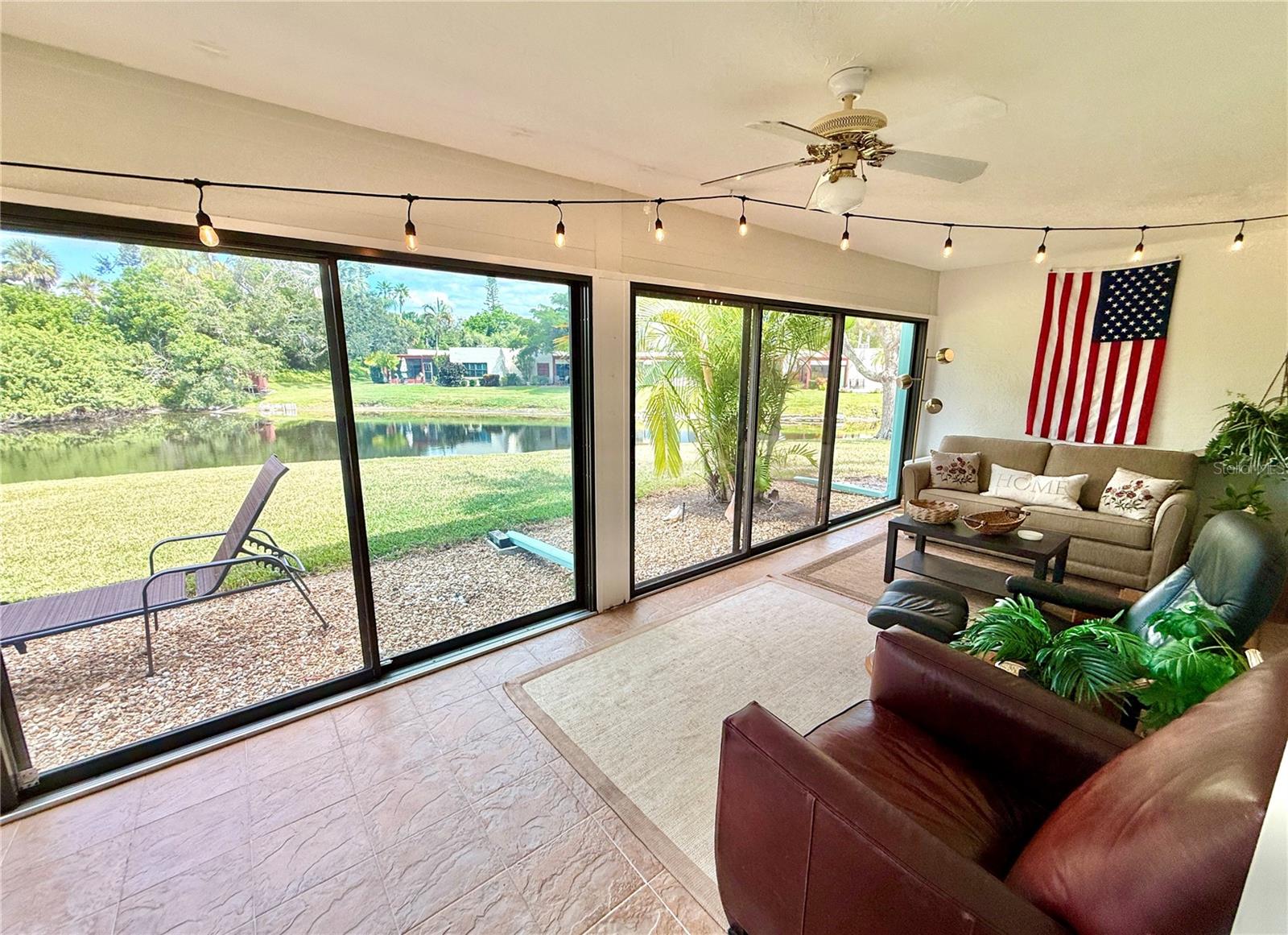 SPRING LAKES III - Residential