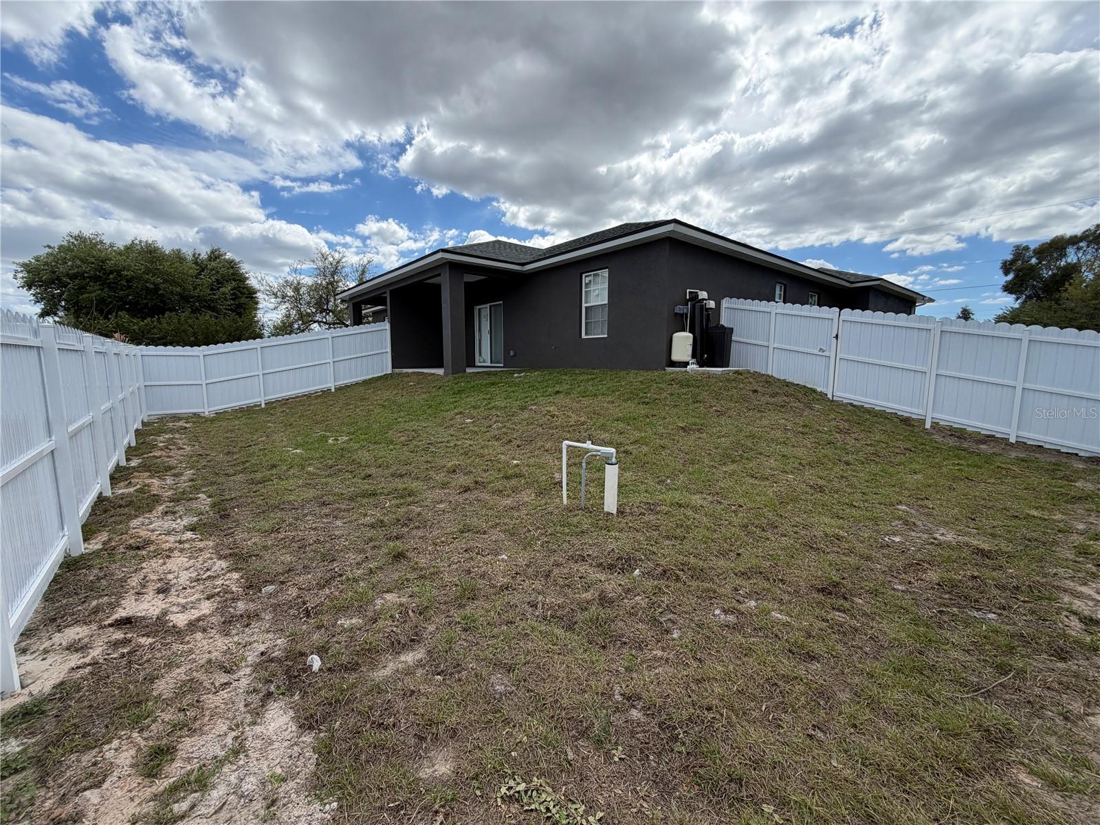 LEHIGH ESTATES - Residential Lease