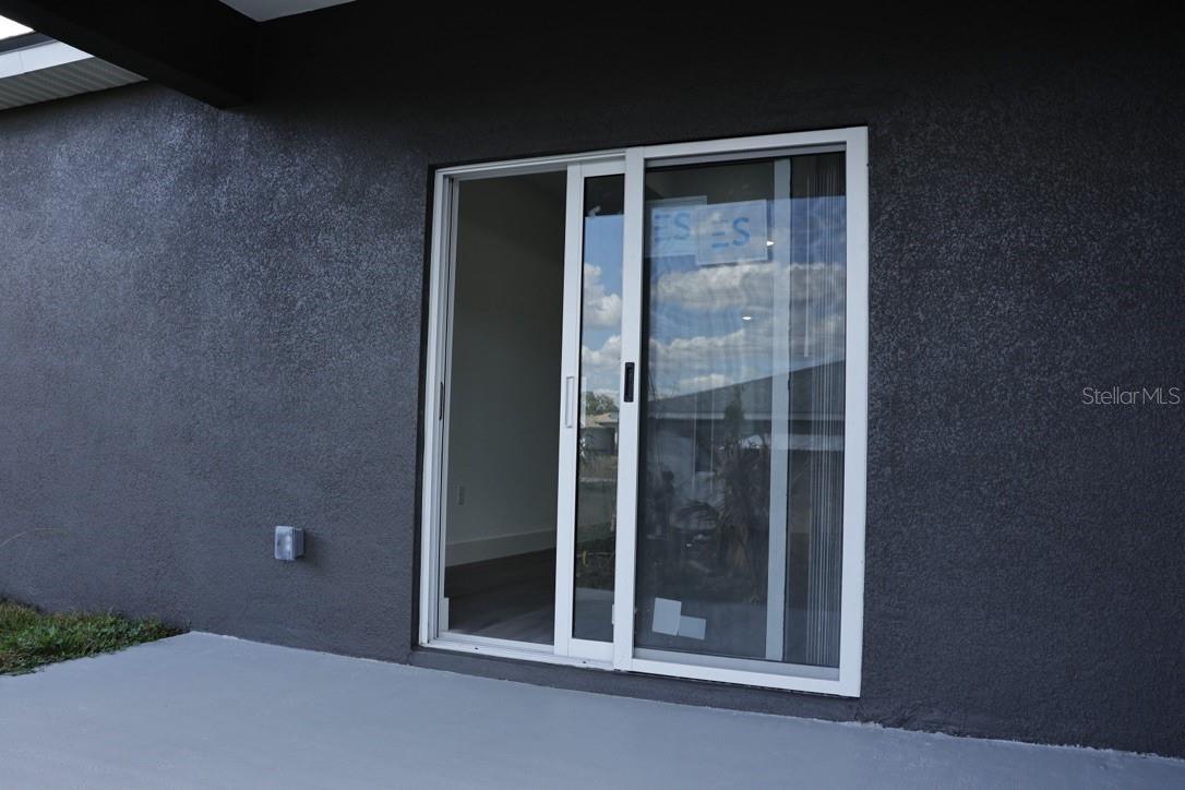 LEHIGH ESTATES - Residential Lease