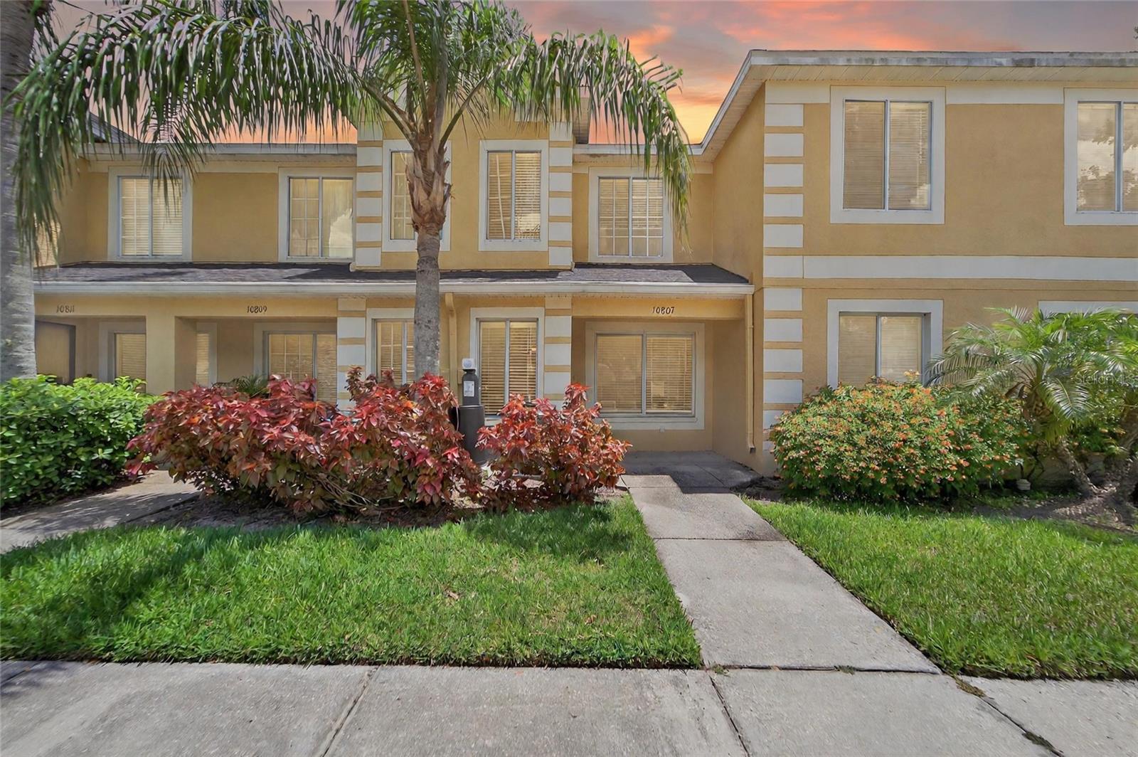 Short Sale. Welcome to this beautifully updated 2-bedroom, 2.5-bath townhome with a spacious bonus room, perfectly situated in the desirable Townhomes of Summerfield community in Riverview. This home greets you with a bright and airy living space featuring brand-new wood-look flooring and large windows that bring in an abundance of natural light. The open floorplan seamlessly connects the living and dining areas, creating an ideal layout for everyday living and entertaining. The kitchen is both stylish and functional, offering modern appliances, generous counter space, and ample cabinetry for storage. Upstairs, you’ll find two large bedrooms with soft carpeting and ceiling fans, including a primary suite with a sizable closet. The versatile bonus room, previously used as a third bedroom, provides endless possibilities—perfect for a home office, playroom, or guest space. Step outside to your private screened-in lanai that overlooks peaceful green space—an ideal spot to unwind after a long day. Additional highlights include indoor laundry, updated bathrooms, and plentiful storage throughout. Residents of Summerfield enjoy access to fantastic amenities such as community pools, a clubhouse, fitness center, tennis and basketball courts—all with low HOA fees and no CDD! Conveniently located near major highways, top-rated schools, shopping, and dining, this home offers comfort, convenience, and lifestyle all in one. Schedule your private showing today! Virtual tour link: https://iplayerhd.com/player/video/5acf3a04-ac36-48f2-93c6-b6f6a0d2ba25