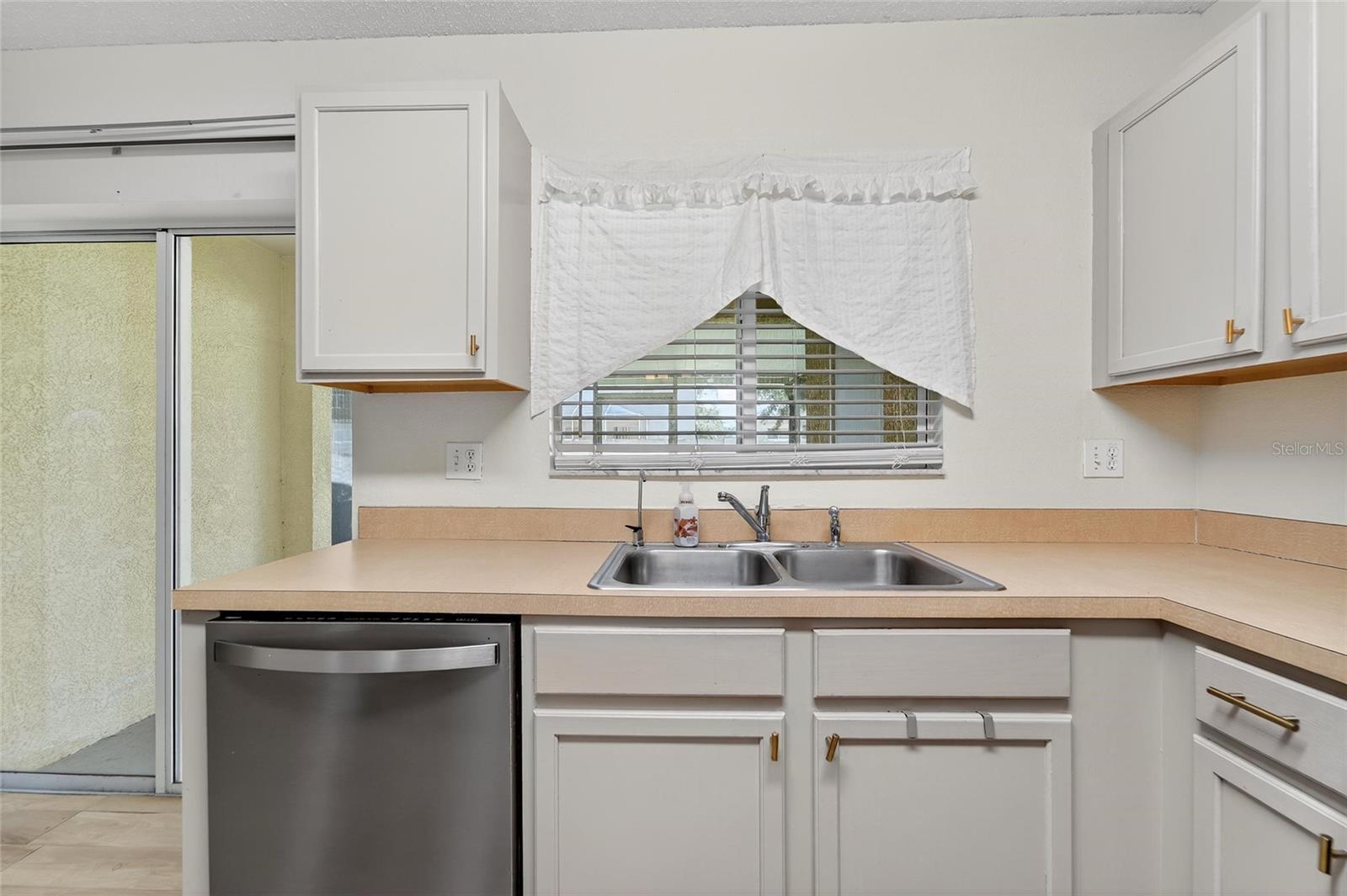 SUMMERFIELD VILLAGE 1 TR 2 - Residential