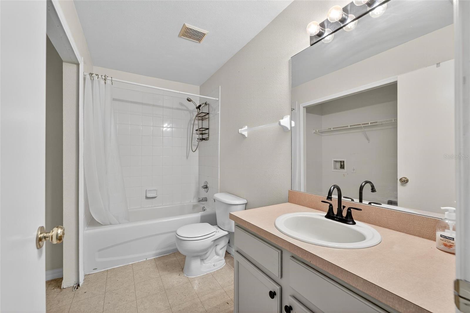 SUMMERFIELD VILLAGE 1 TR 2 - Residential