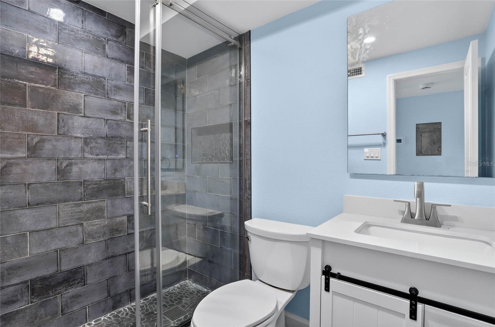JAMESTOWN CONDO - Residential