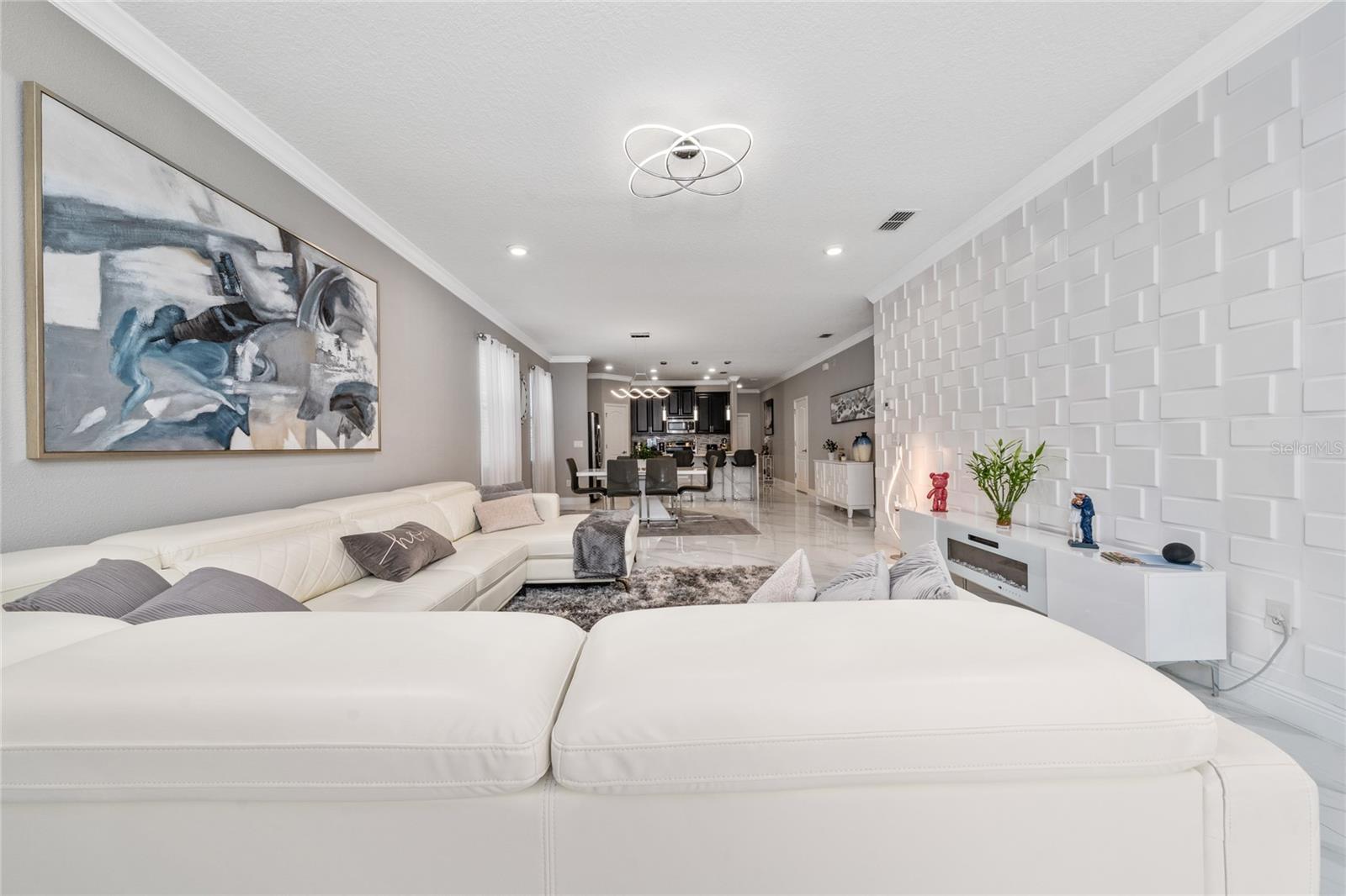 7266 PENKRIDGE LANE