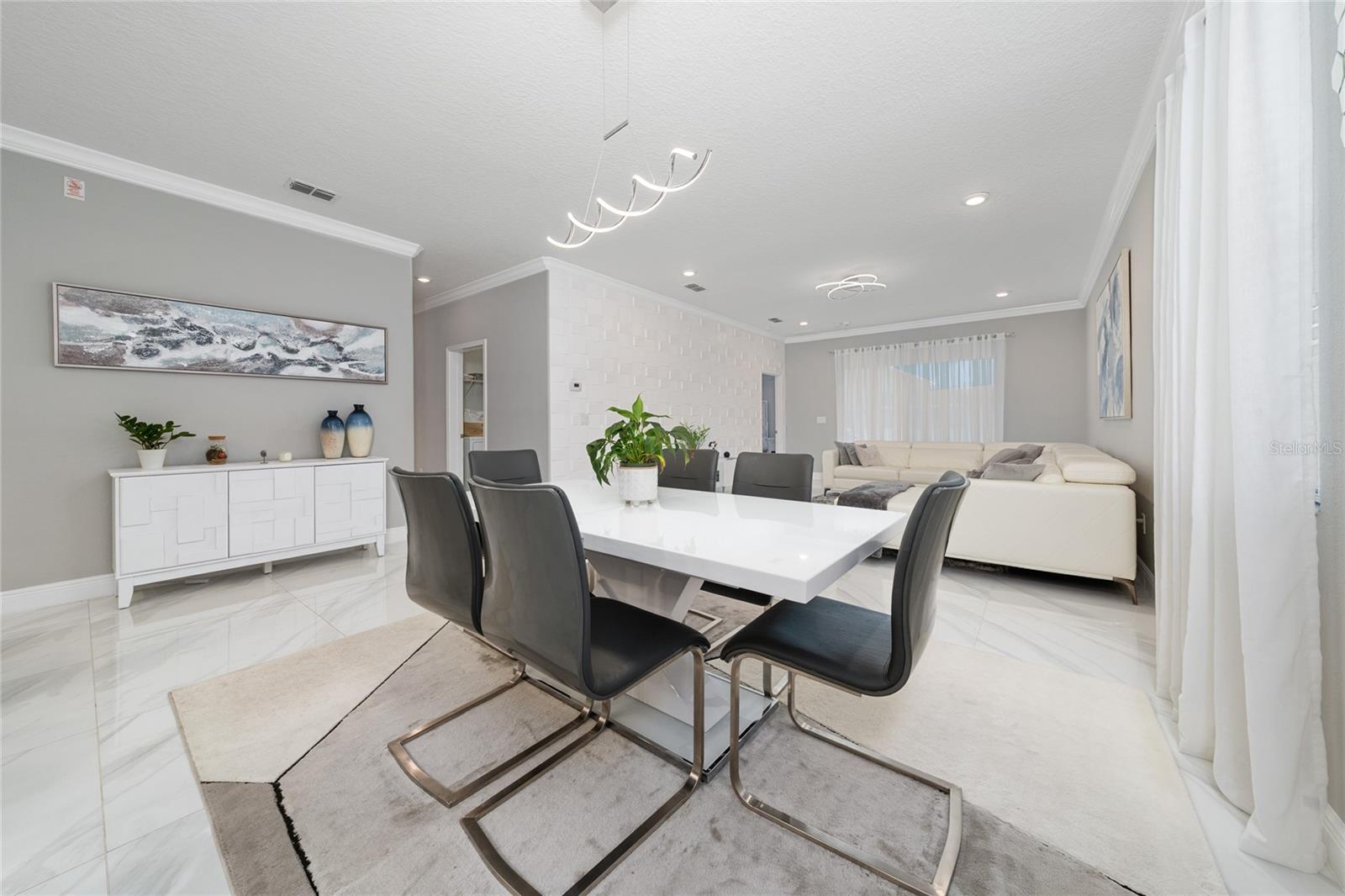 7266 PENKRIDGE LANE