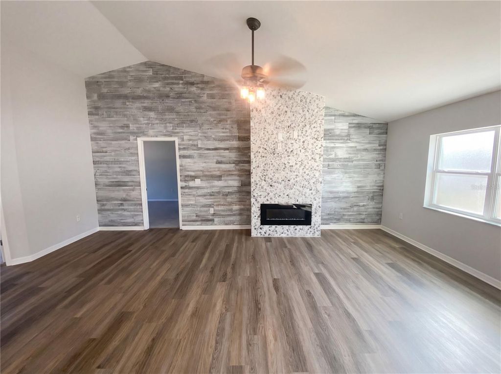 Photo of 12126 Millington Avenue, Weeki Wachee, FL 34614 (MLS # O6383446)