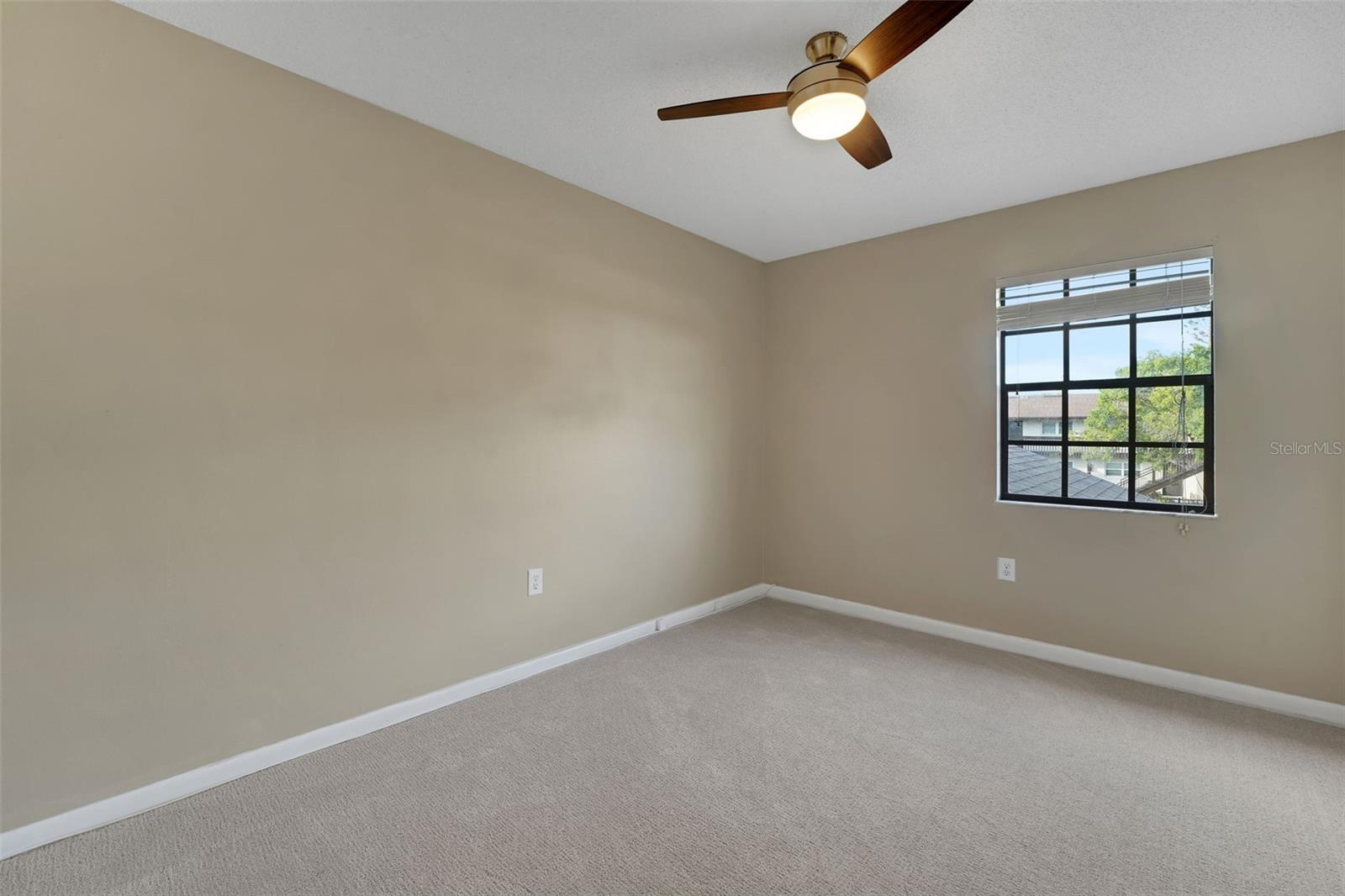 WATERS EDGE UNIT 01 A REP 02 - Residential