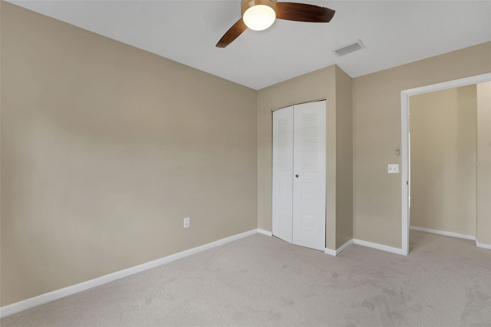 WATERS EDGE UNIT 01 A REP 02 - Residential