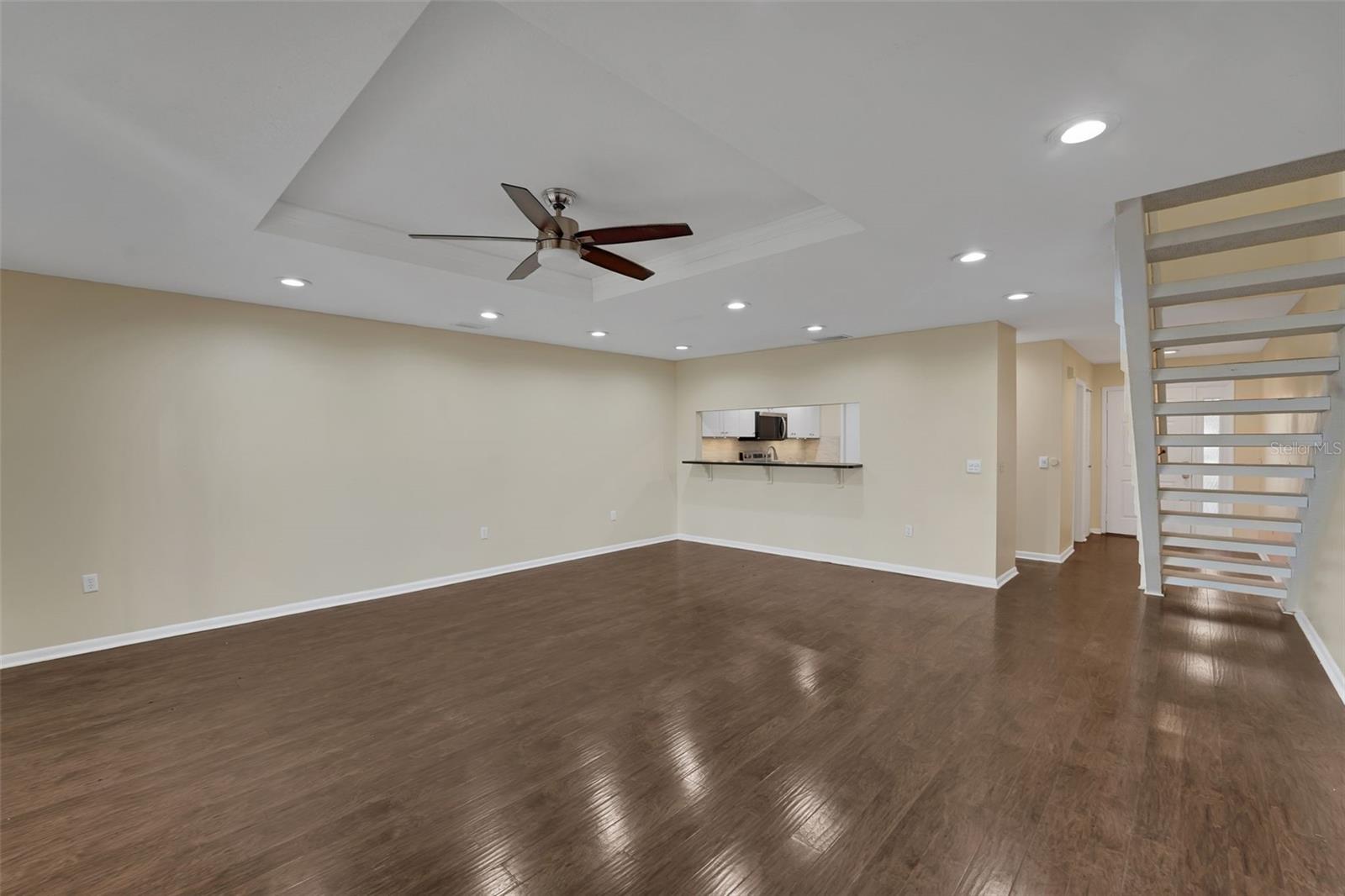 WATERS EDGE UNIT 01 A REP 02 - Residential