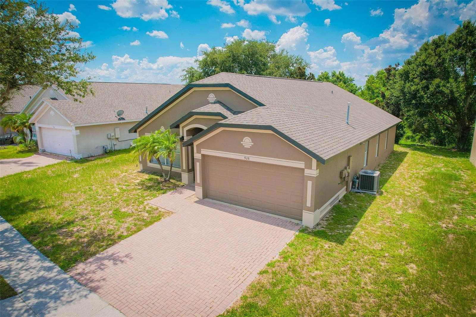 One or more photo(s) has been virtually staged. Welcome to your future happy place in the popular Chanler Ridge subdivision of Haines City! This 4-bedroom, 2-bathroom beauty has been given a full refresh—new interior and exterior paint, brand-new bathroom flooring, and soft, cloud-like carpet in all the bedrooms (seriously, your socks will thank you).
The open-concept floor plan is perfect for entertaining or just keeping an eye on what everyone’s up to without leaving the couch. Hosting game night, cooking up your secret chili recipe, or doing that “just one more episode” marathon? This home has you covered.
Step outside and enjoy backyard bliss with no rear neighbors—so your only audience during morning coffee or evening BBQs might be the local birds.
Here’s the cherry on top: Seller is offering a credit so you can pick out your very own brand-new appliance package! Make the kitchen truly yours and start fresh with shiny, new gadgets.
Located close to shopping, dining, and major highways, this home is equal parts convenience and comfort, with just the right sprinkle of privacy.
If you’ve been hunting for a home that’s move-in ready and easy to love, this one’s calling your name. Schedule your private showing today before someone else answers first!
All information provided is deemed as reliable. All information should be verified by buyers and agents.