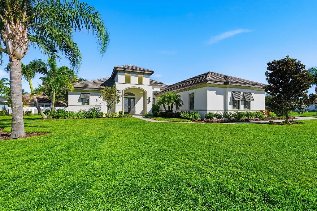 4462 EMERALD PALMS LANE