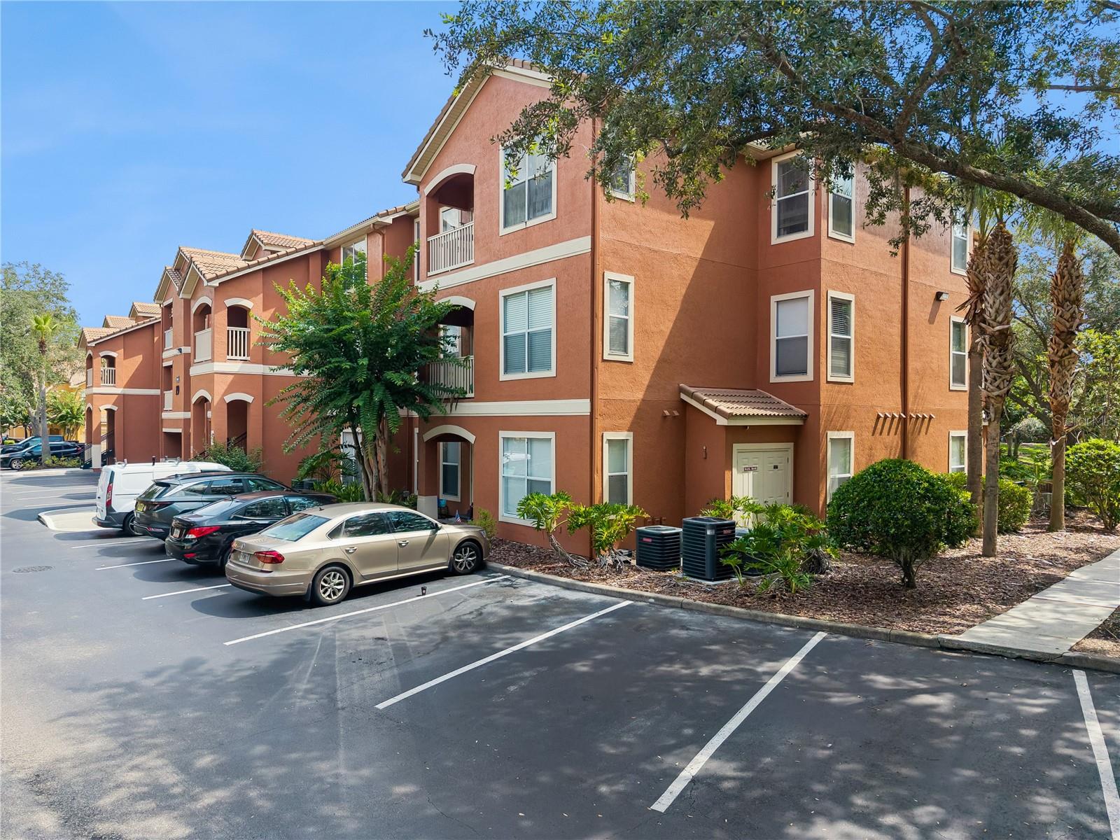 8813 VILLA VIEW CIRCLE 308