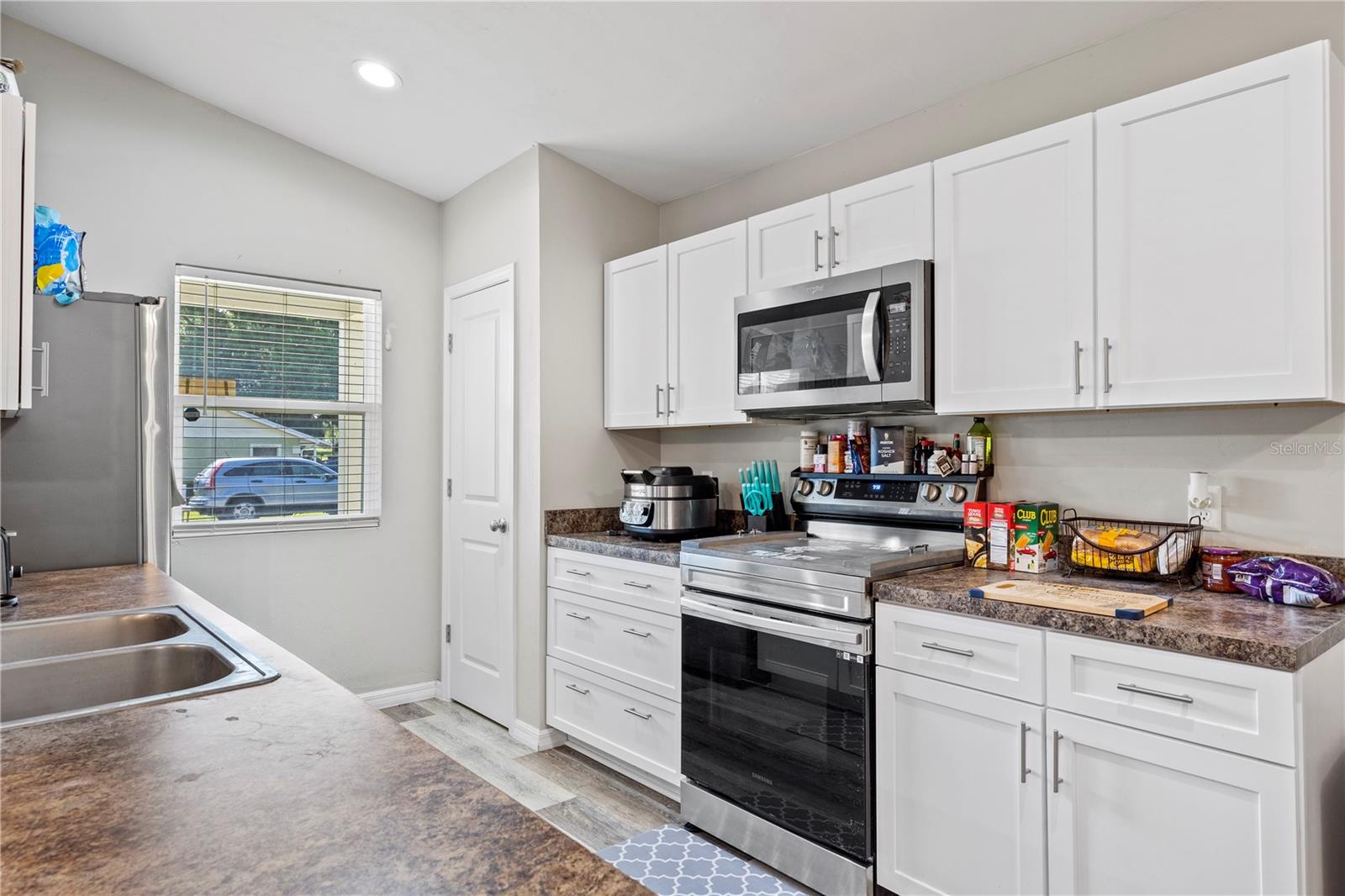 ALACHUA LUNDYS ADD TO SW - Residential