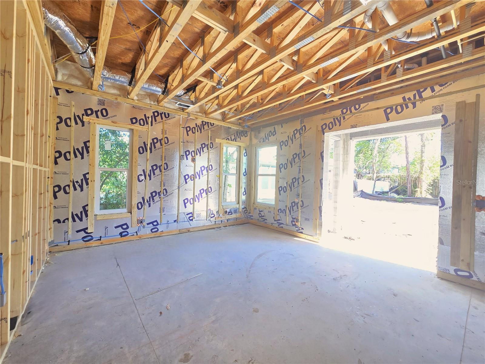 HIGHLAND GROVES - Residential