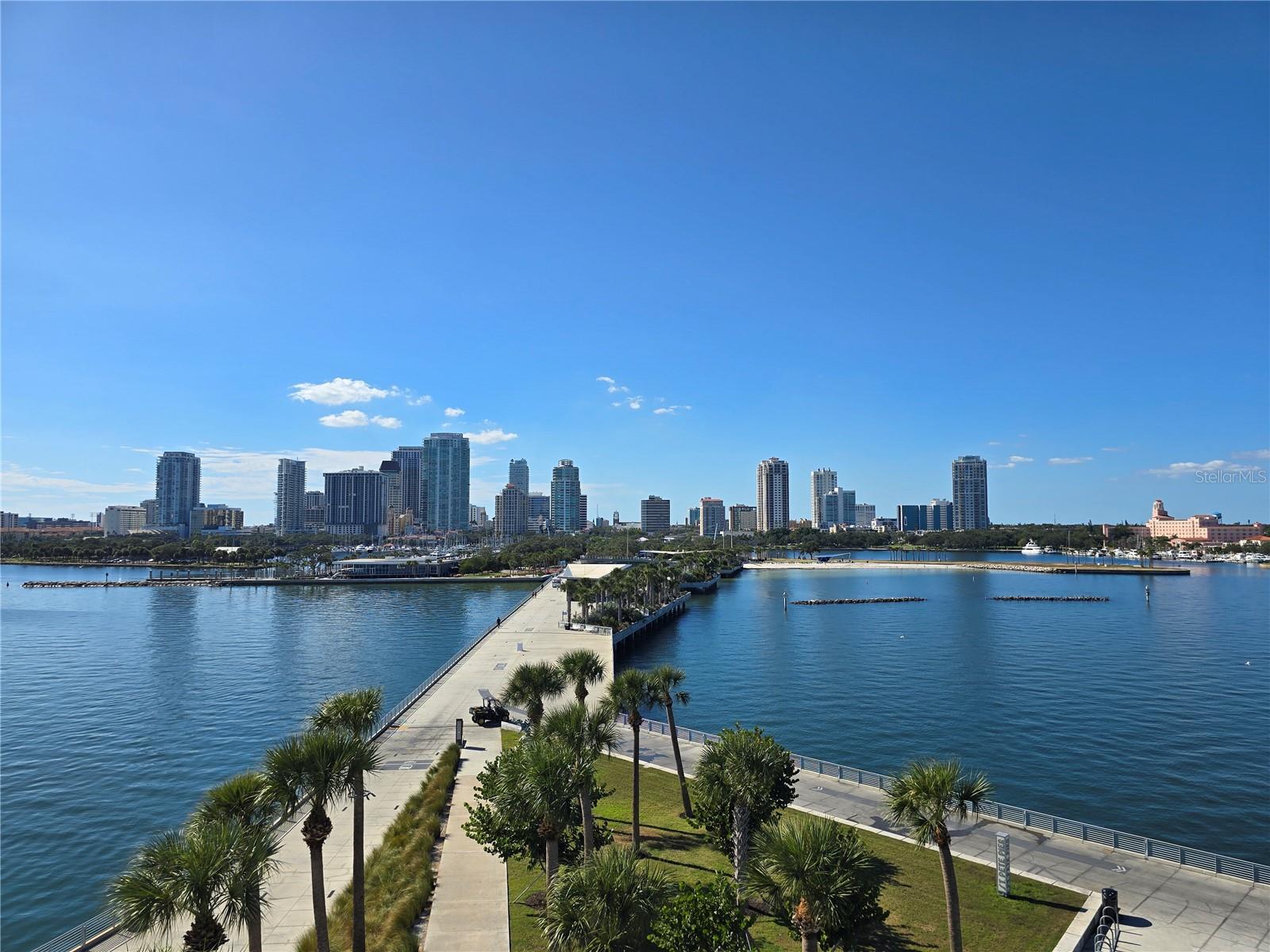 HIGHLAND GROVES - Residential