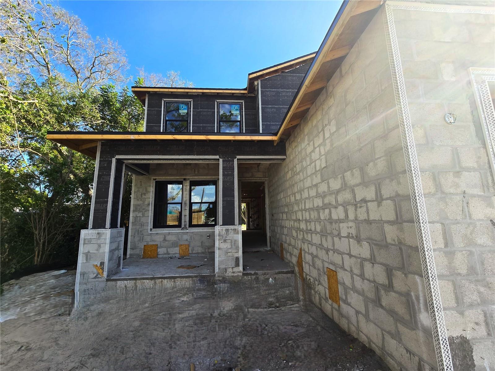 HIGHLAND GROVES - Residential