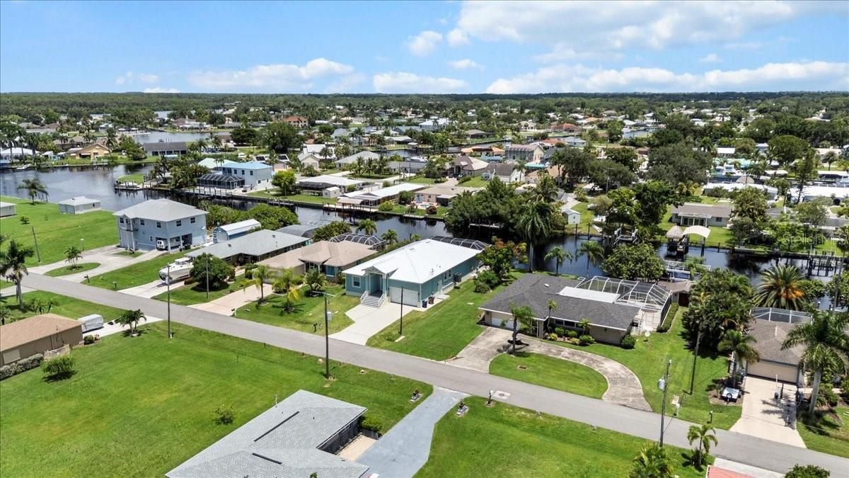 FORT MYERS SHORES - Residential