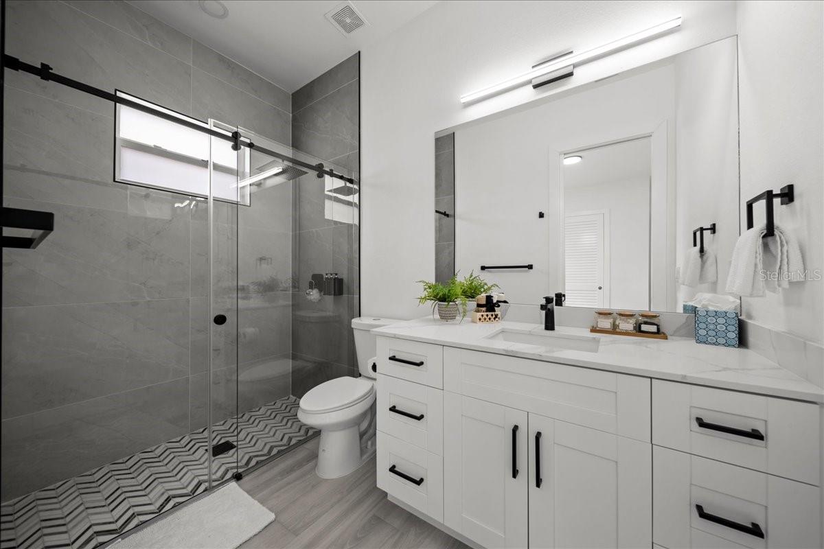 FORT MYERS SHORES - Residential