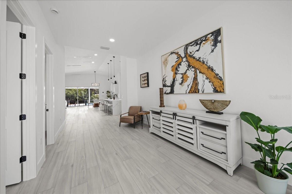 FORT MYERS SHORES - Residential