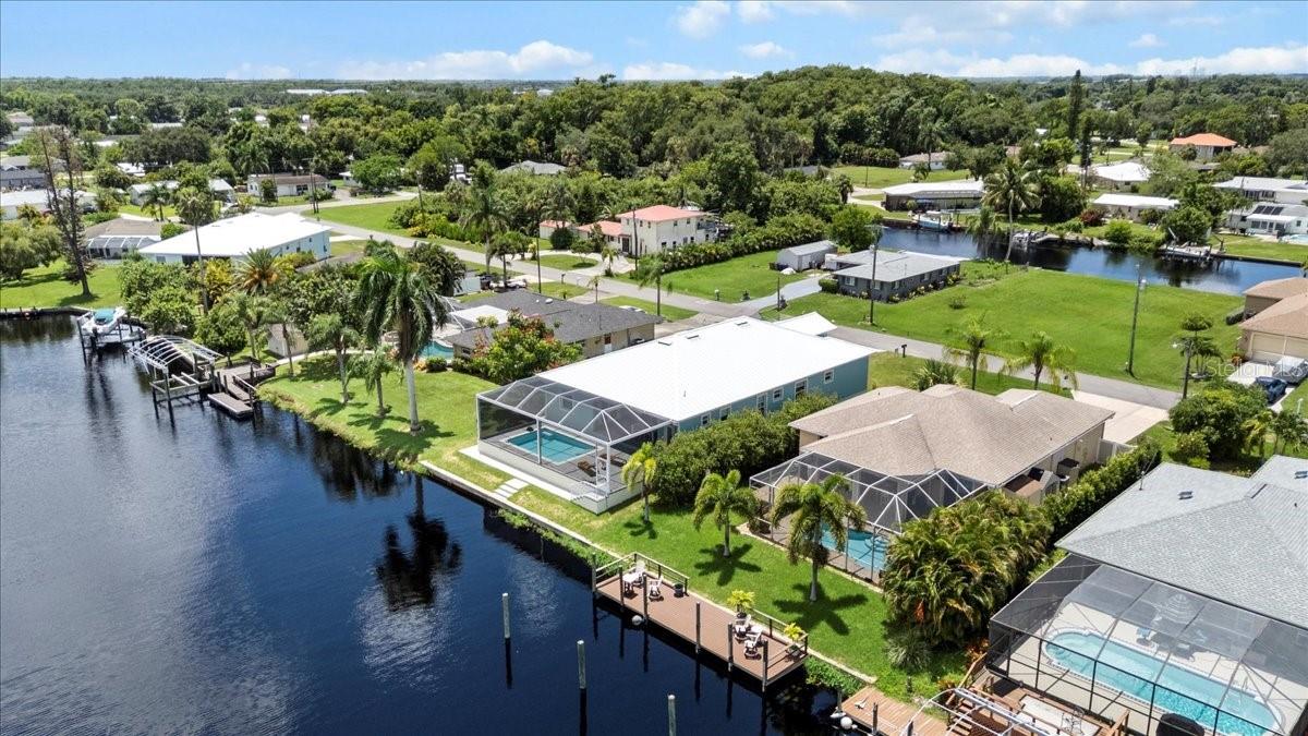 FORT MYERS SHORES - Residential