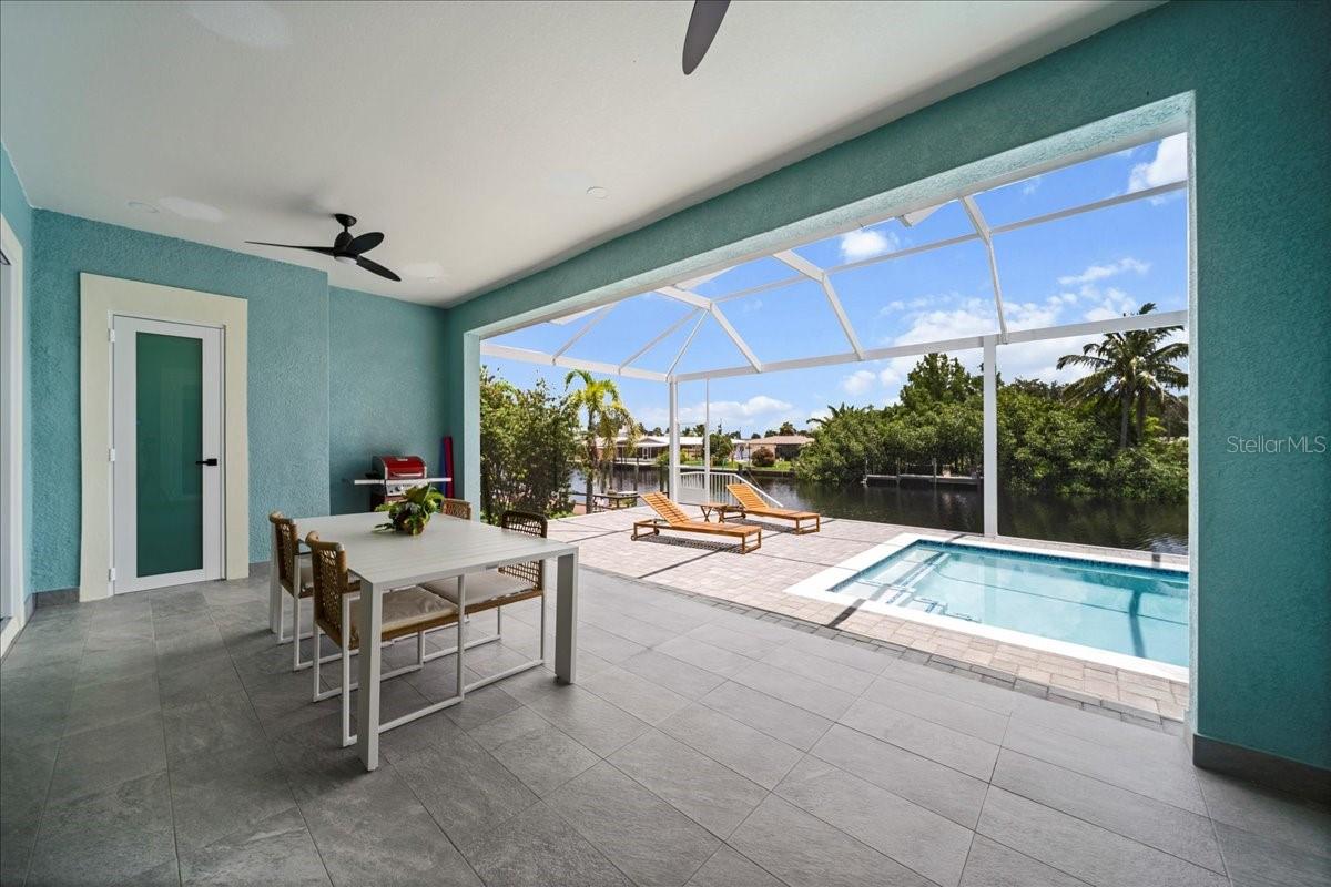 FORT MYERS SHORES - Residential