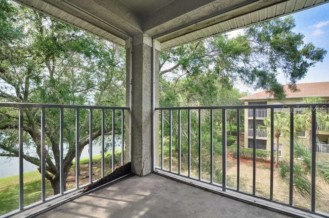 MEADOWLAKE PALM HARBOR CONDO - Residential