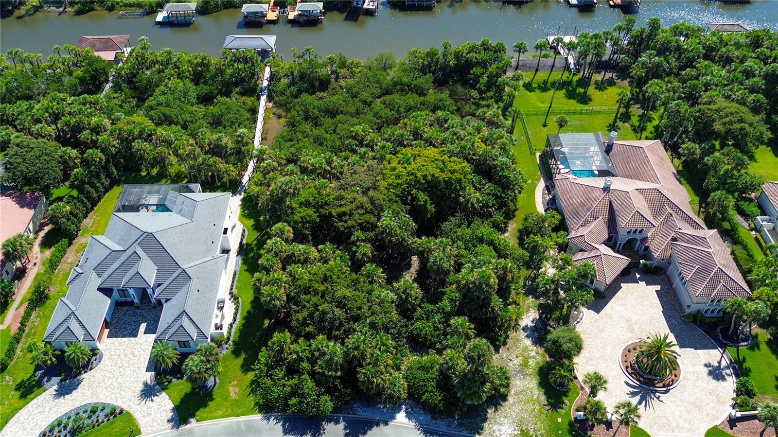 ISLAND ESTATES SUB - Land