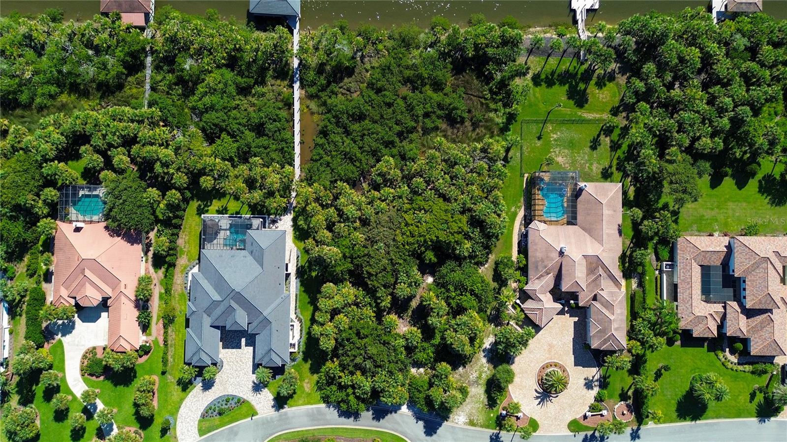 ISLAND ESTATES SUB - Land