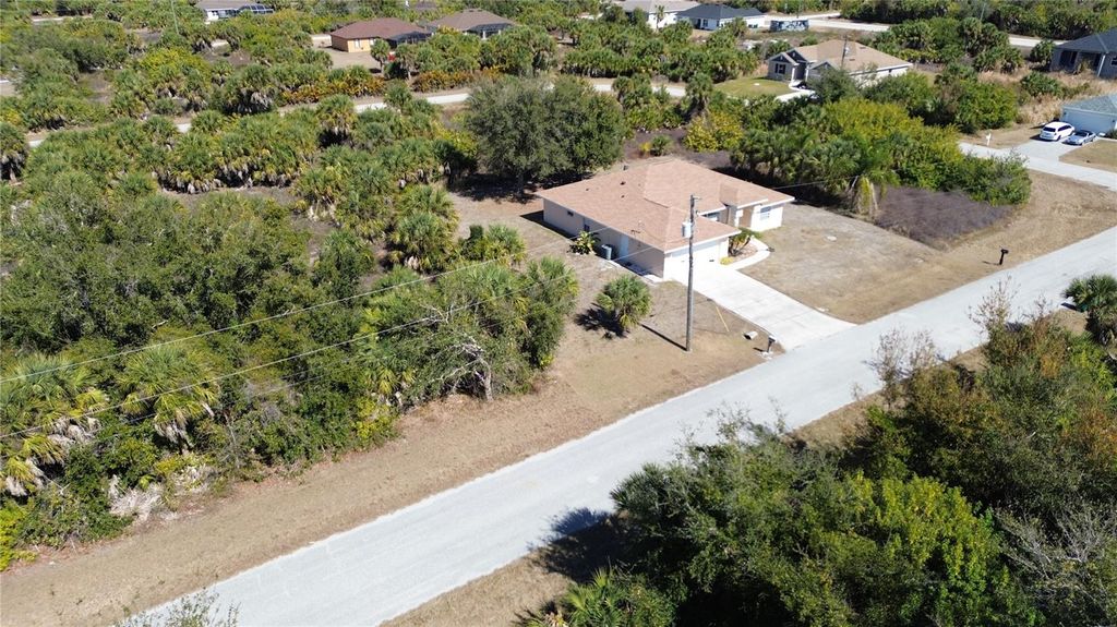 Photo of 13444 Cedar City Avenue, Port Charlotte, FL 33981 (MLS # D6146097)