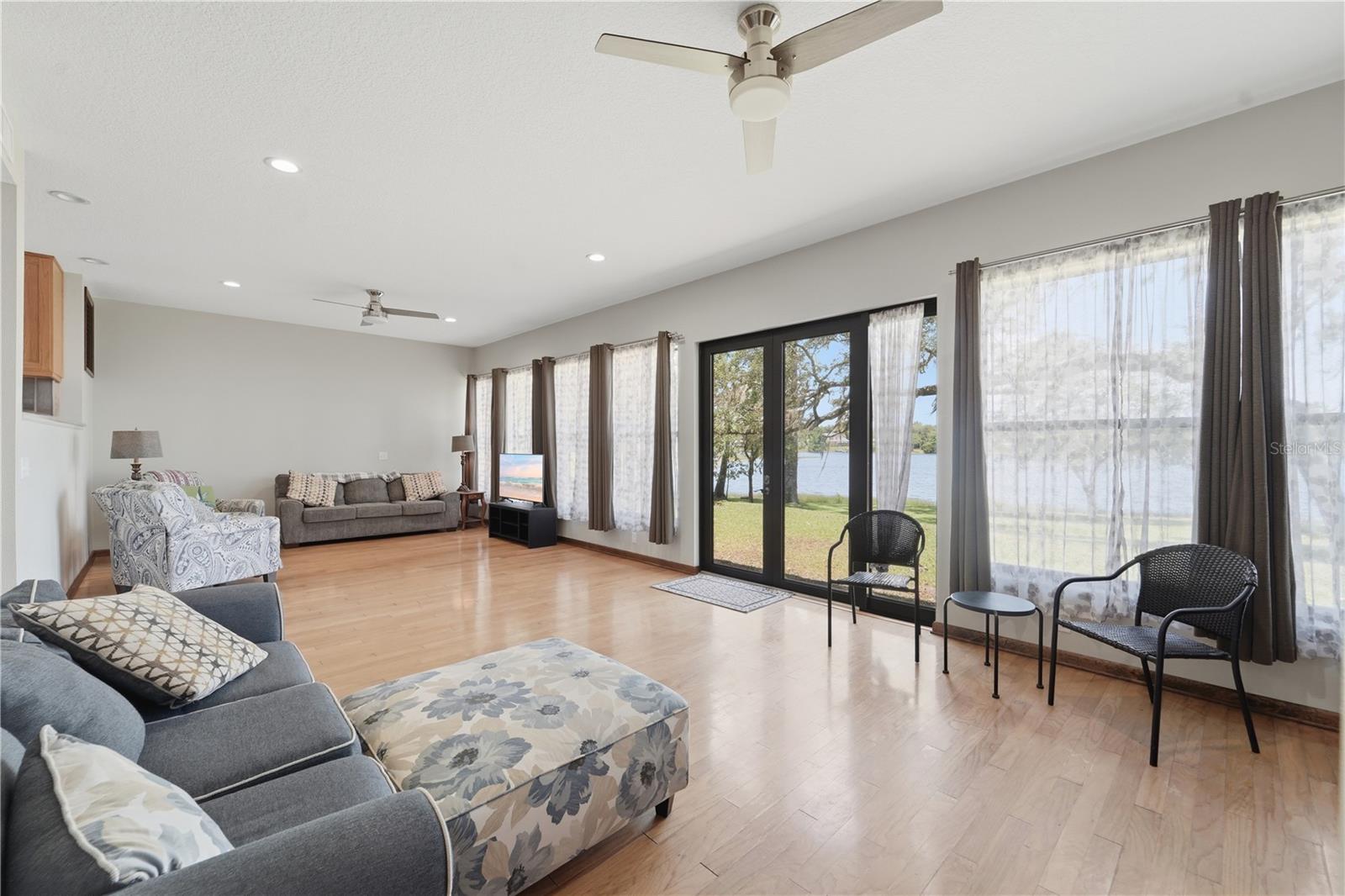 LOST HILL LAKE ESTATES UNIT 02 - Residential