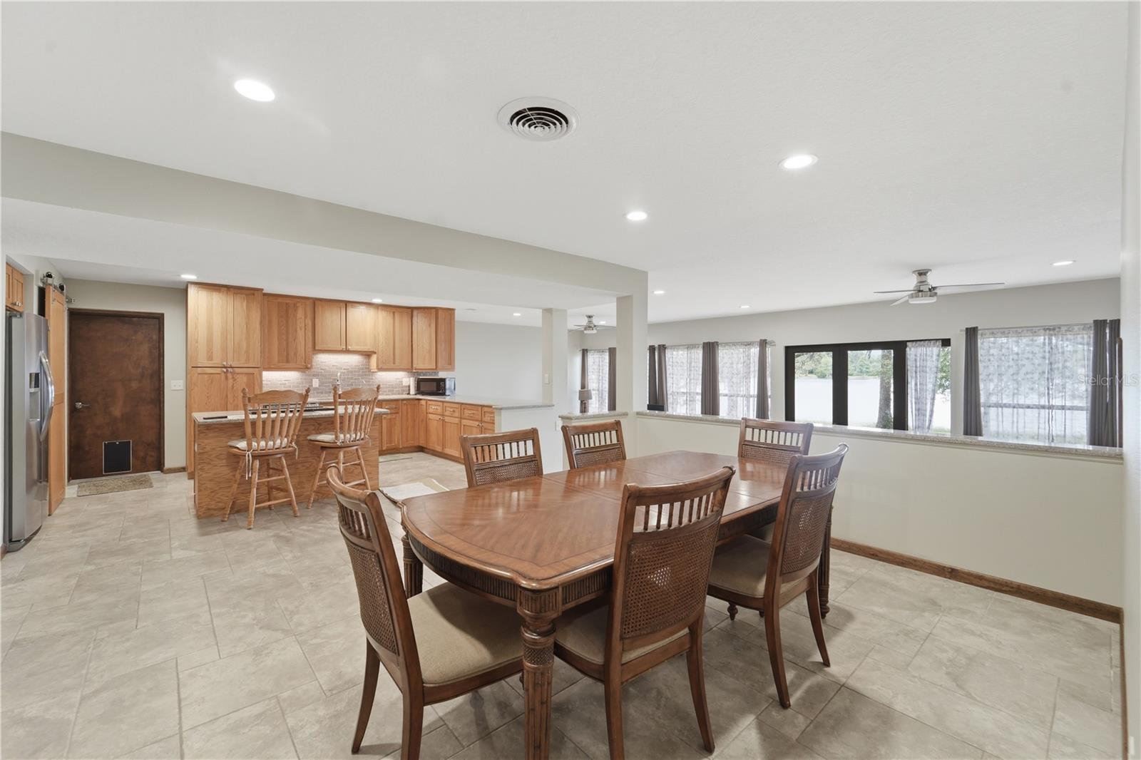 LOST HILL LAKE ESTATES UNIT 02 - Residential