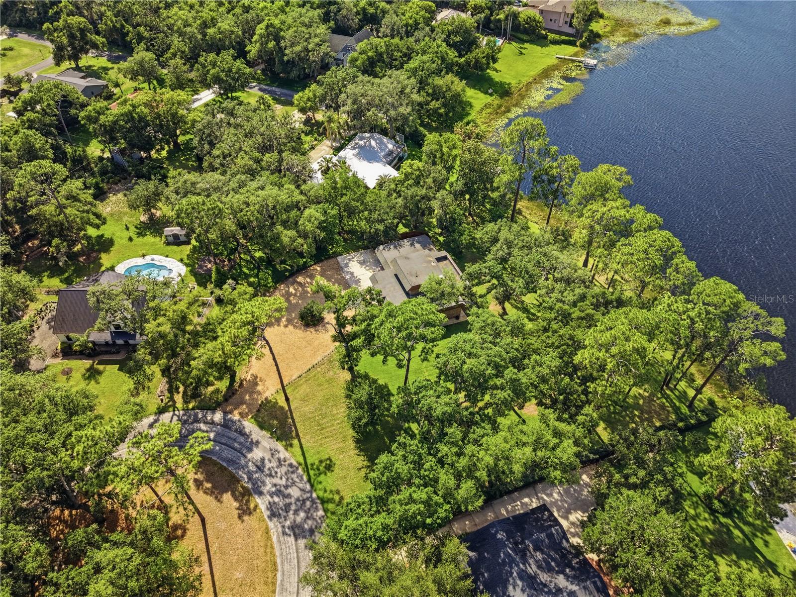 LOST HILL LAKE ESTATES UNIT 02 - Residential