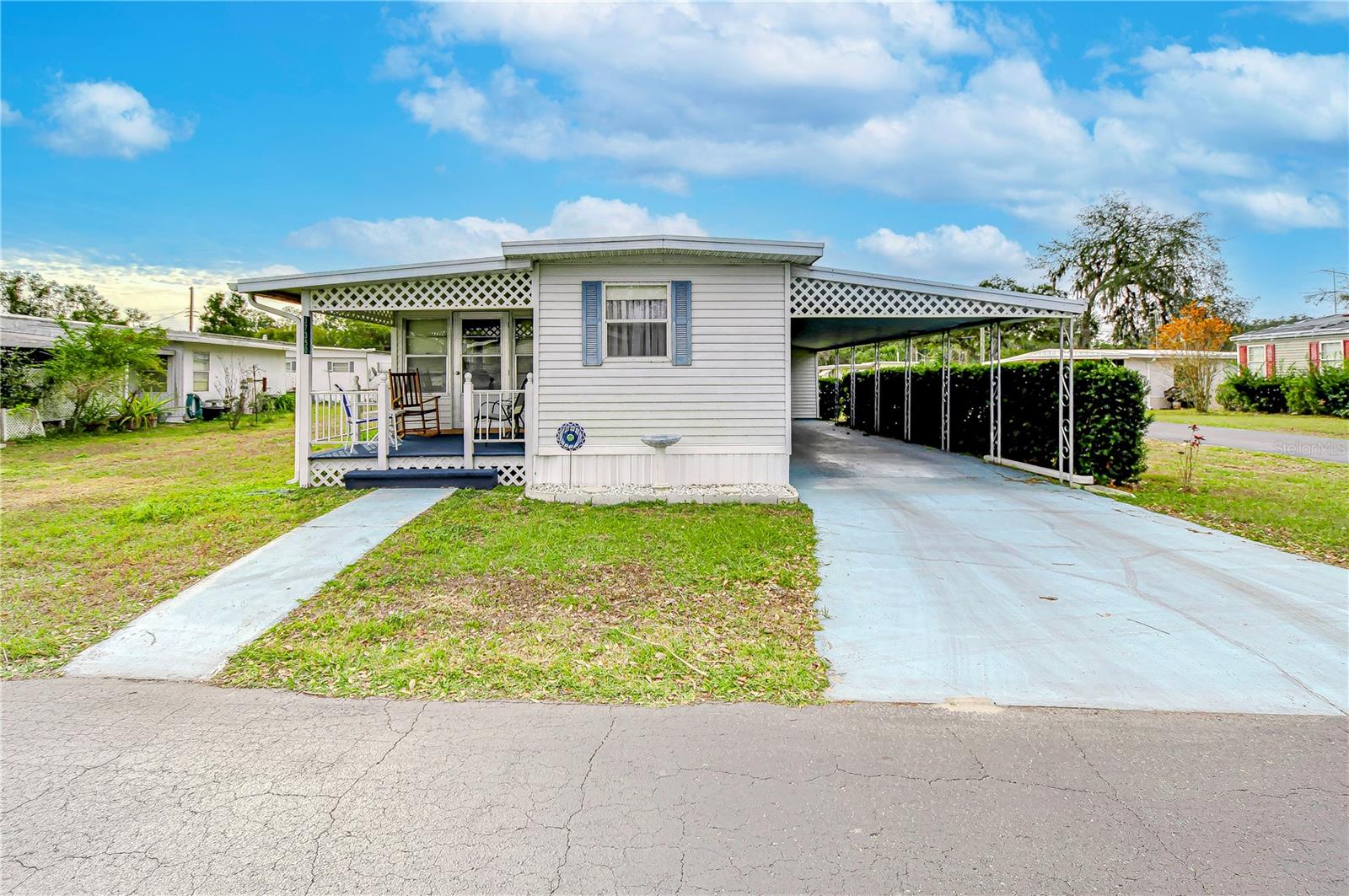 TROPICAL MOBILE PARK - Residential