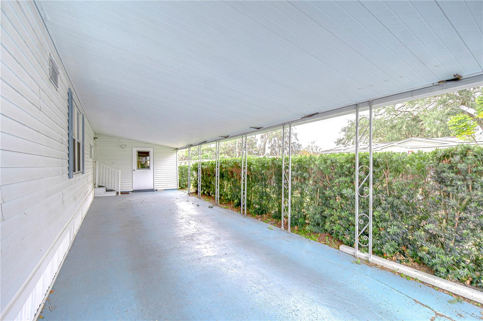 TROPICAL MOBILE PARK - Residential
