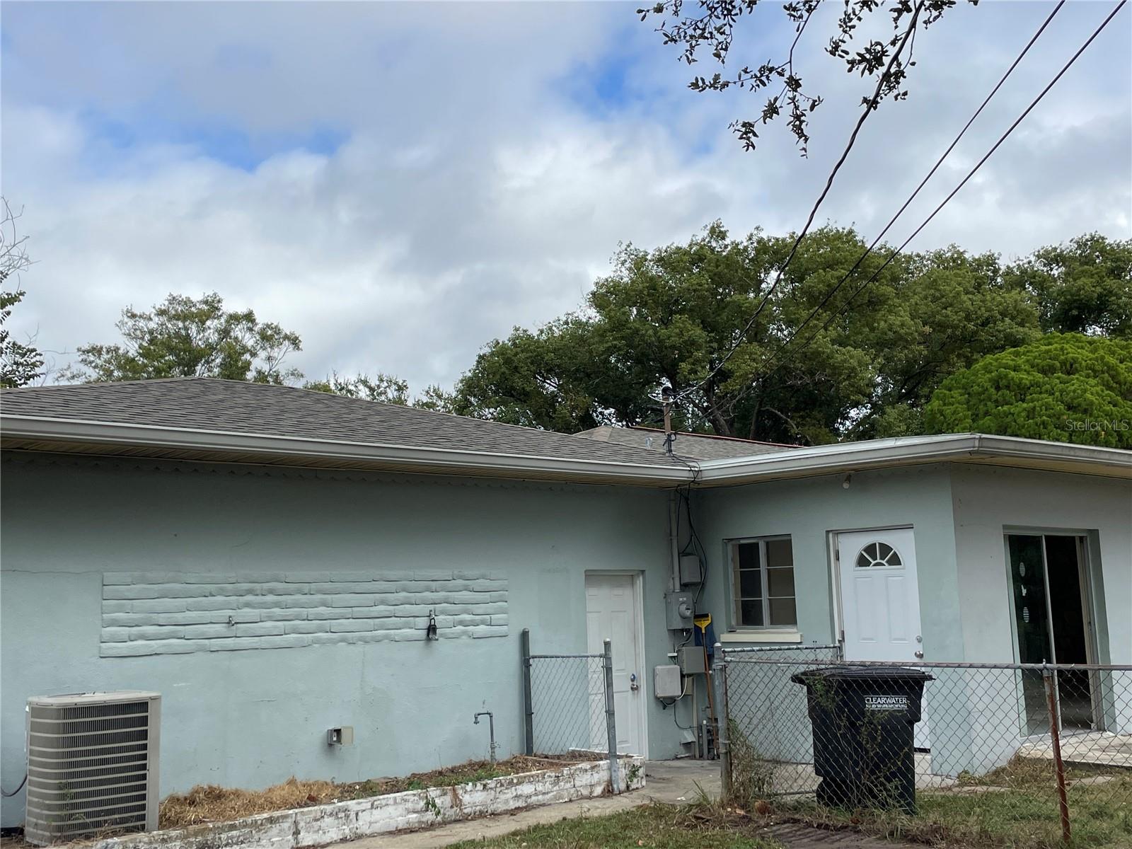 PALM TERRACE - Residential