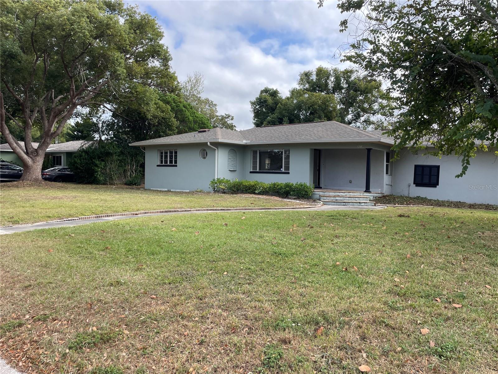 1401 S HIBISCUS STREET